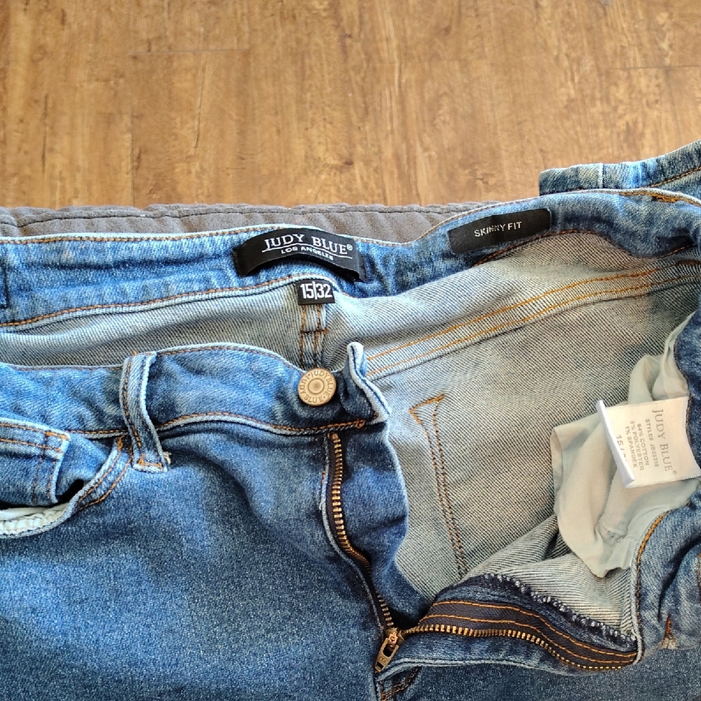Judy Blue Women's Classic Blue Skinny Jeans